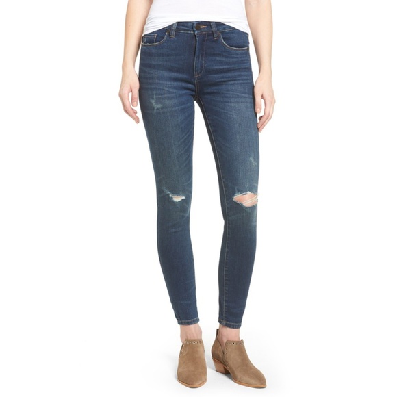 Blank NYC Denim - BLANKNYC Ripped Mid Rise Skinny Ankle Jeans  K012